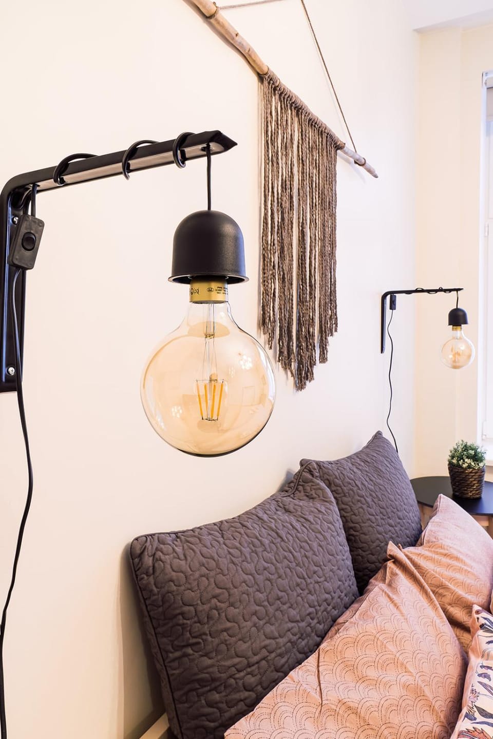 MORRISON apartment/15 guests/7bedrooms/Riga Old Town Apartment in Riga
