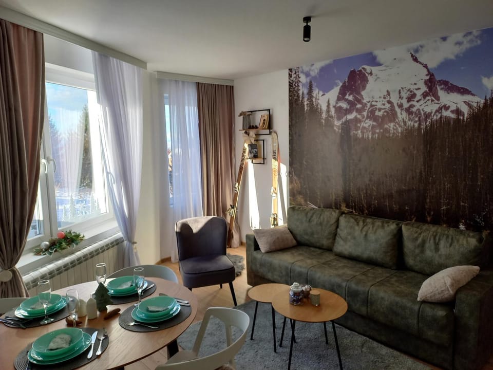Pogled iznad oblaka Apartment in Serbia