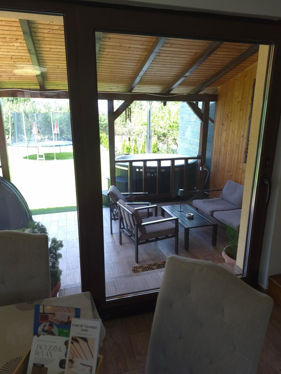 Seating area