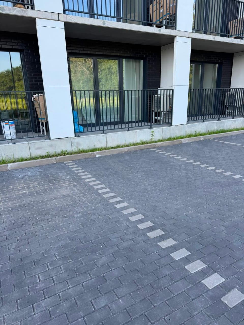 Property building, Parking