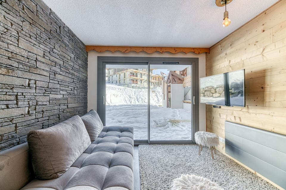 TV and multimedia, View (from property/room), Living room