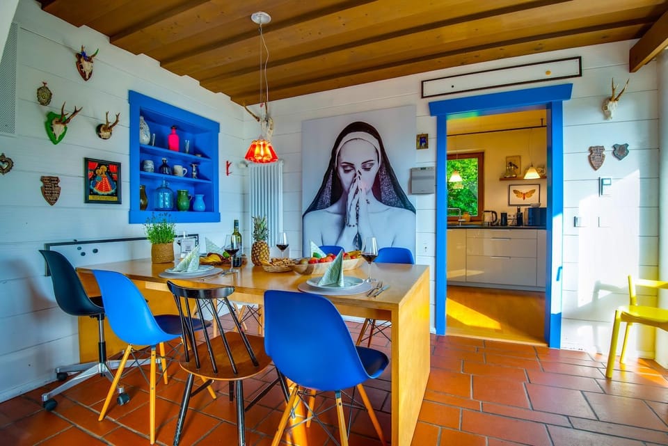 Künstlervilla mit grandiosem Panoramablick Villa in Tyrol