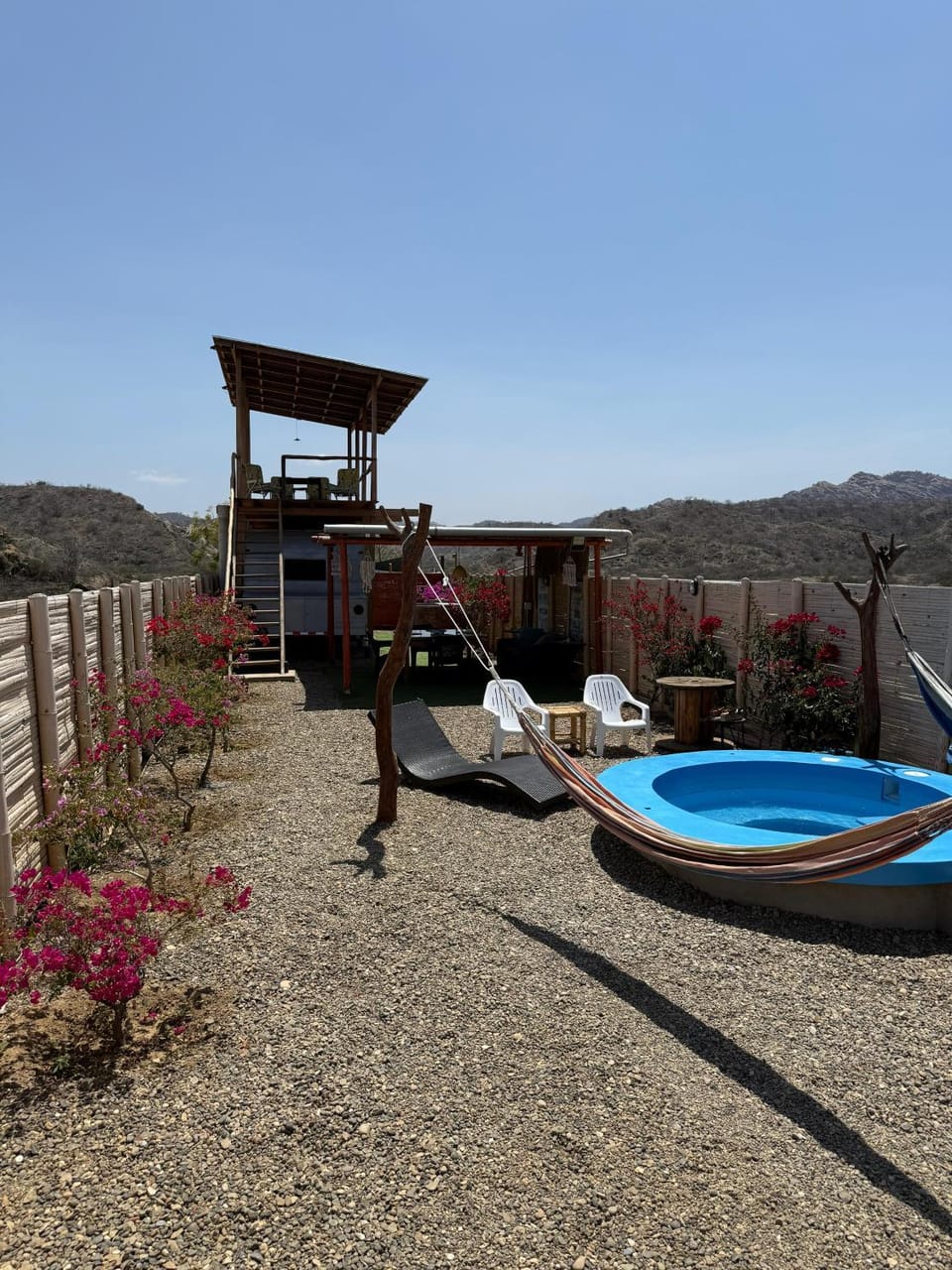 Merlin Feliz Campground/ 
RV Resort in Canoas de Punta Sal