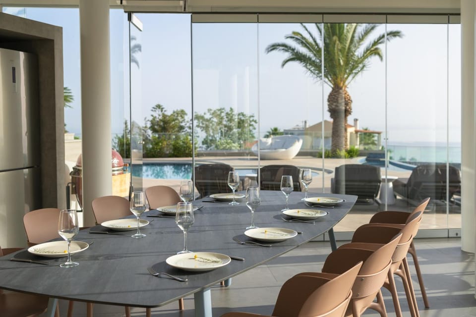 Patio, View (from property/room), Seating area, Dining area, Pool view, Sea view, Swimming pool, sunbed