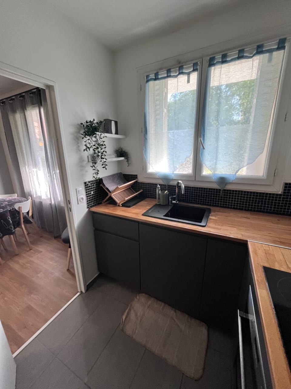 Commerce à proximité et 10 minute de la gare Apartment in Paris