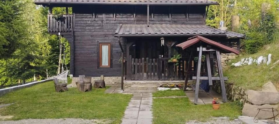 Panoramic Chalet House in Romania