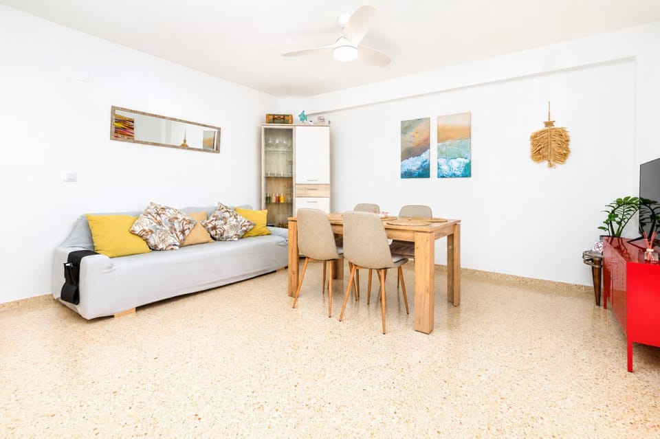 TV and multimedia, Living room, Dining area
