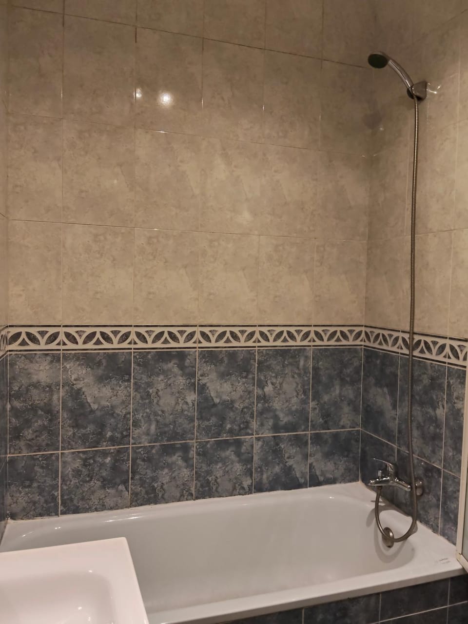Shower, Bath