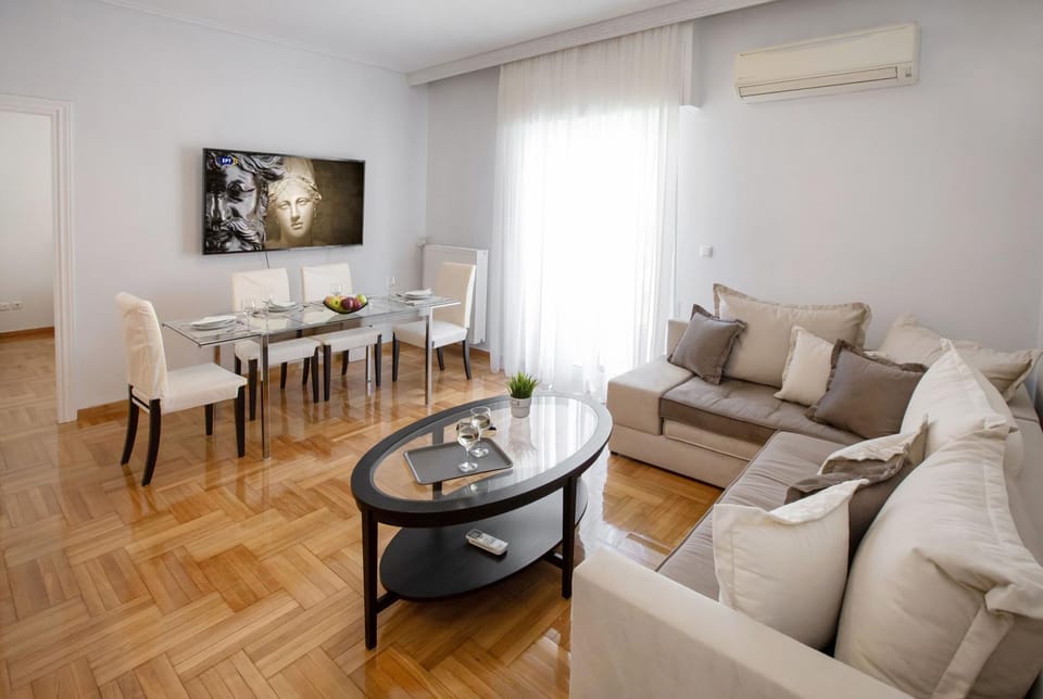 Upscale Luxury Athens Renovated Dream Home in One of the most Favorable Locations by National Gardens, Zoo & Hellenic Parliament in Syntagma and Stylish Exquisite Kolonaki neighborhood Apartment in Athens