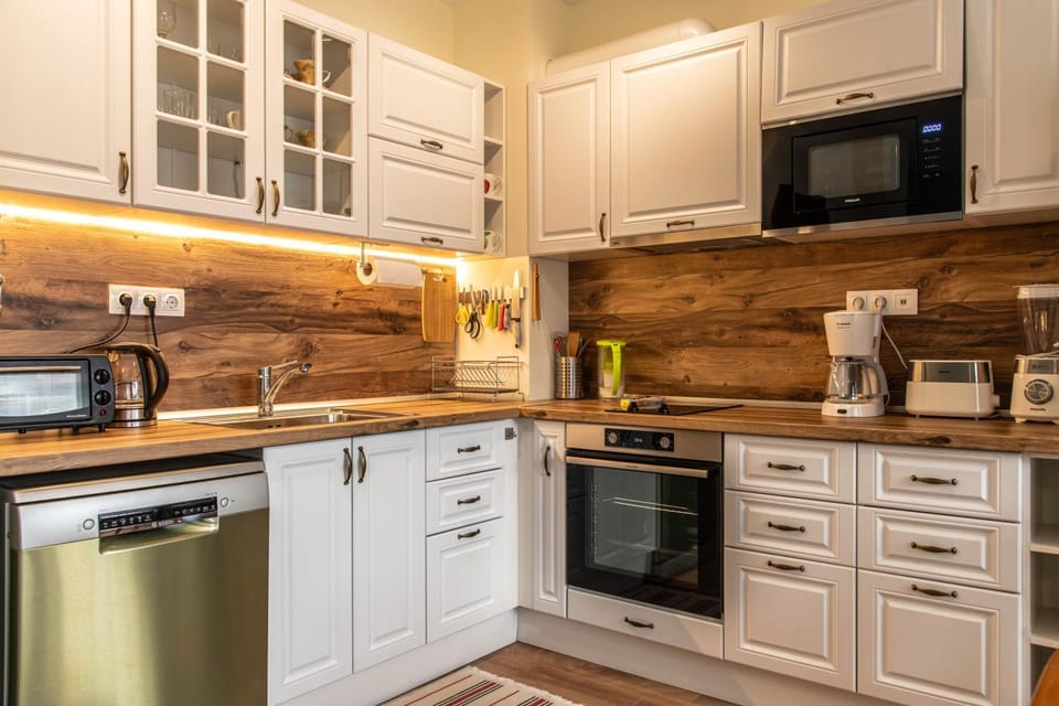 dishwasher, oven, stove