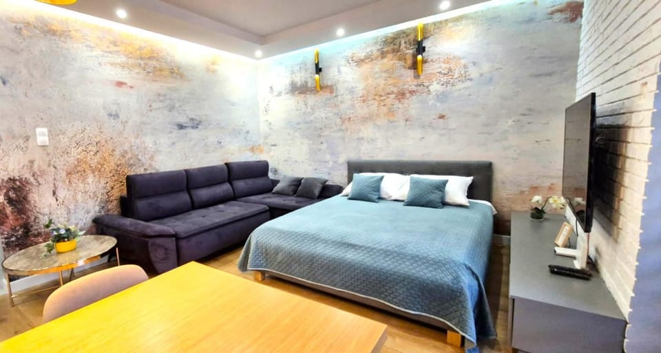 LUXURY BLUE CASCADE studio DOWNTOWN balcony Apartment in Krakow