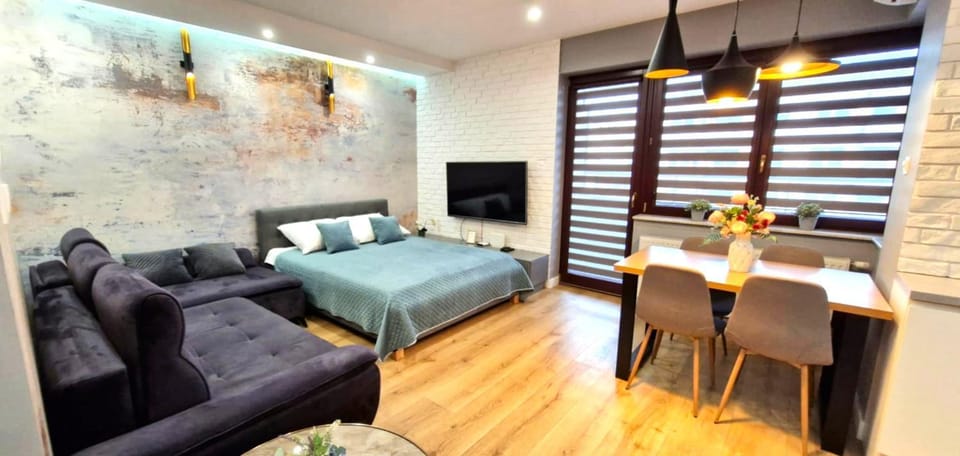 LUXURY BLUE CASCADE studio DOWNTOWN balcony Apartment in Krakow