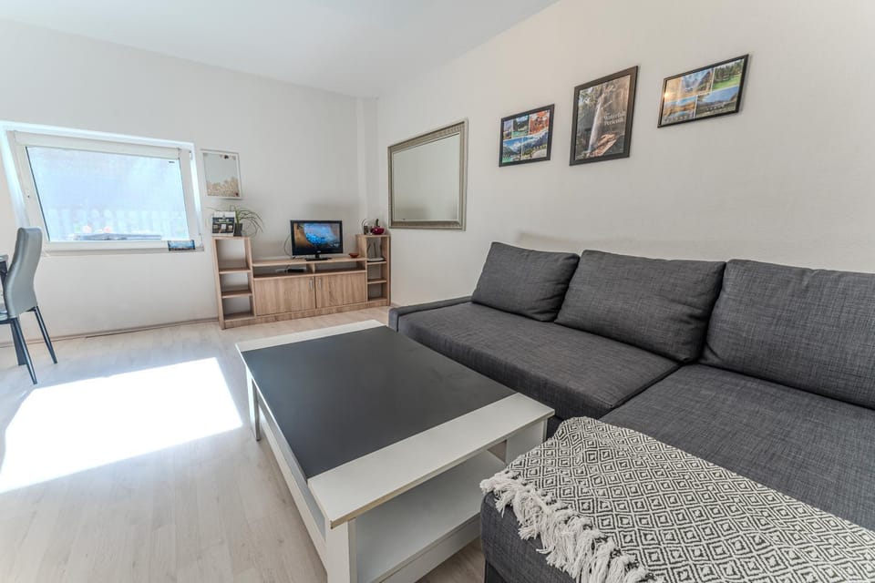 TV and multimedia, View (from property/room), View (from property/room), Living room, Seating area, Garden view, Garden view, Landmark view, Mountain view, Mountain view, Street view, Street view, Inner courtyard view