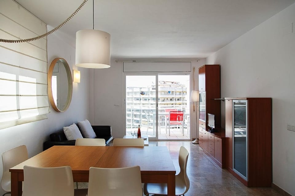 TV and multimedia, Balcony/Terrace, Living room, Dining area