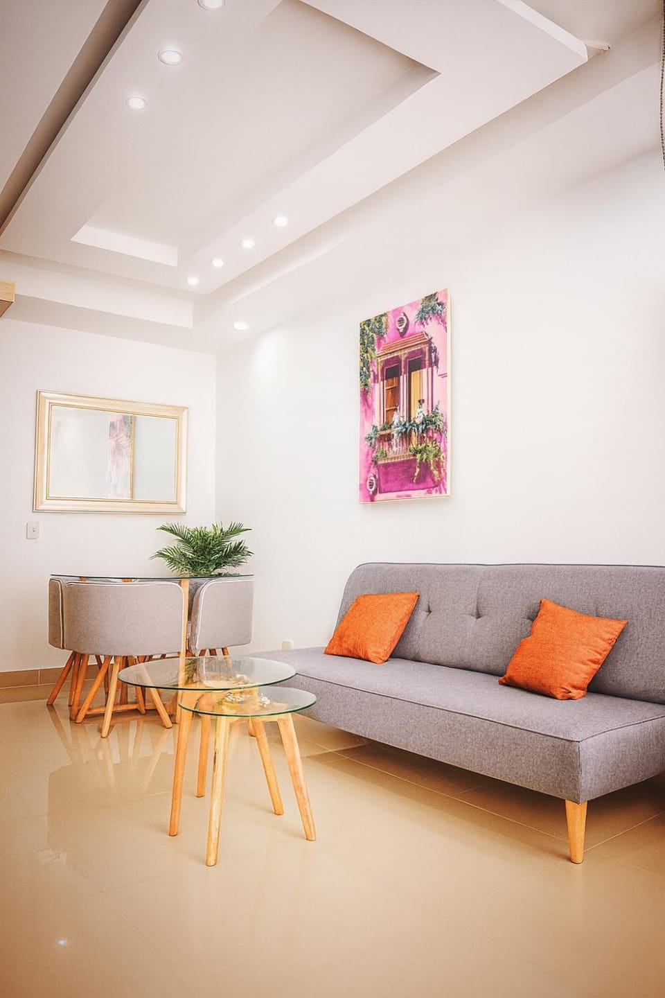 Luxury apartamento ubicación central y piscina. Apartment in Cartagena