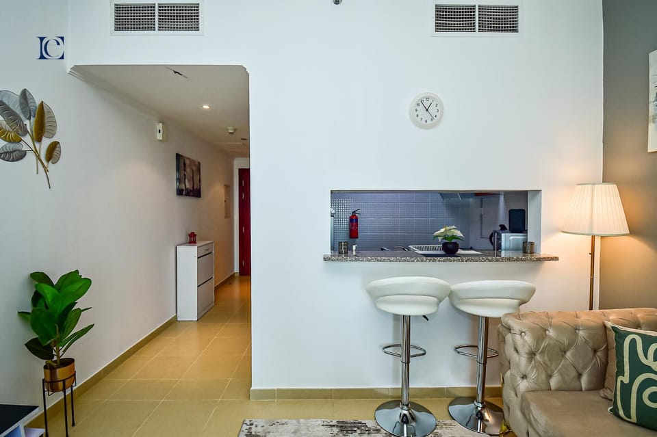 TV and multimedia, Kitchen or kitchenette, Seating area, Dining area
