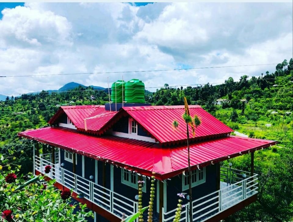 Property building, Day, Natural landscape