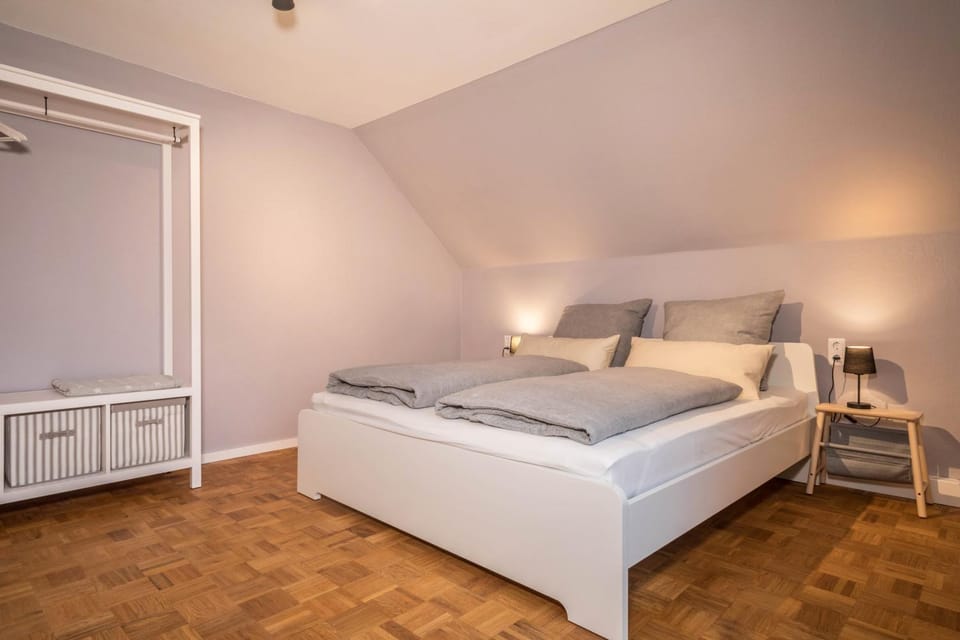 Property building, Living room, Bedroom