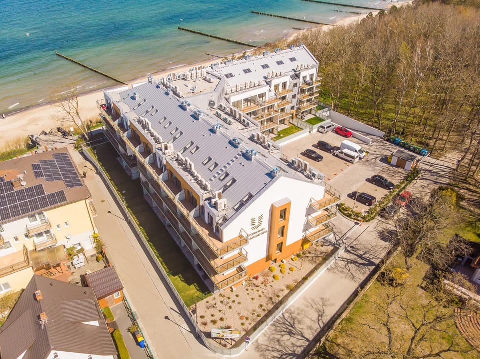 Property building, Bird's eye view, View (from property/room), Sea view