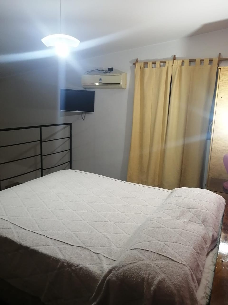 TV and multimedia, Photo of the whole room