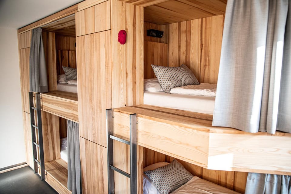 bunk bed