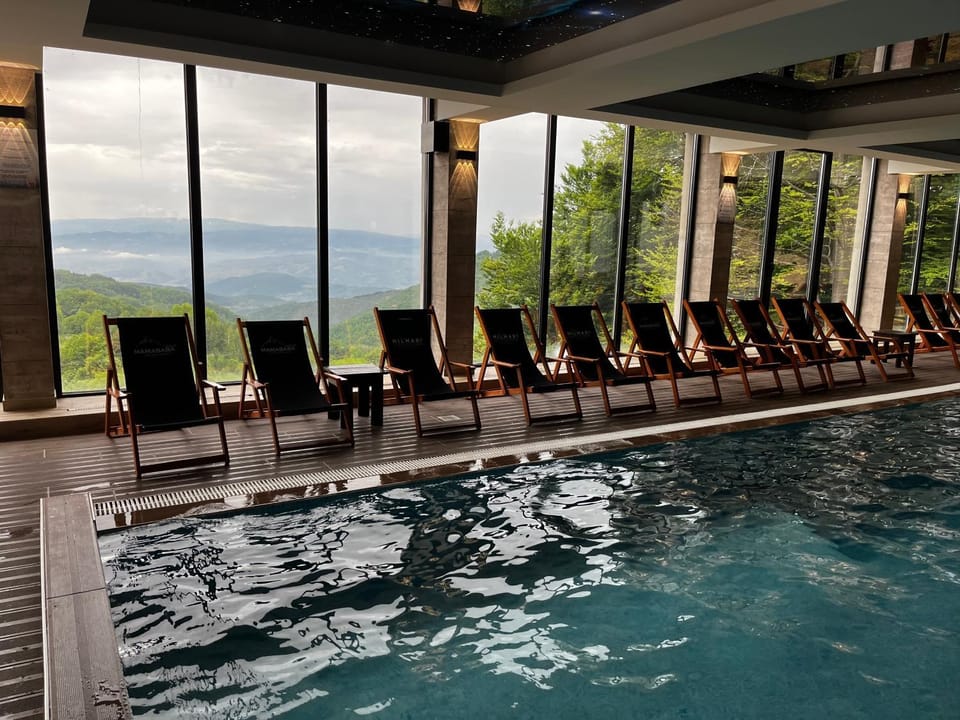 Natural landscape, Spa and wellness centre/facilities, Spa and wellness centre/facilities, Spa and wellness centre/facilities, Mountain view, Pool view, Pool view, Swimming pool, Swimming pool, Swimming pool, sunbed