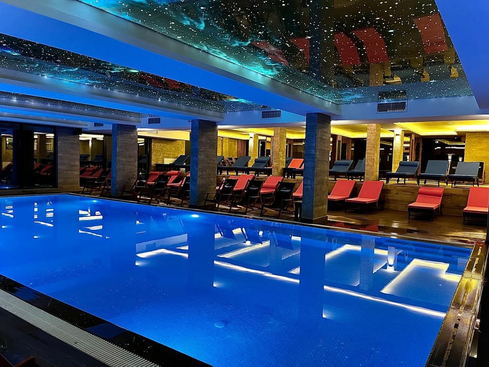 Sauna, Spa and wellness centre/facilities, Spa and wellness centre/facilities, Pool view, Swimming pool, Swimming pool