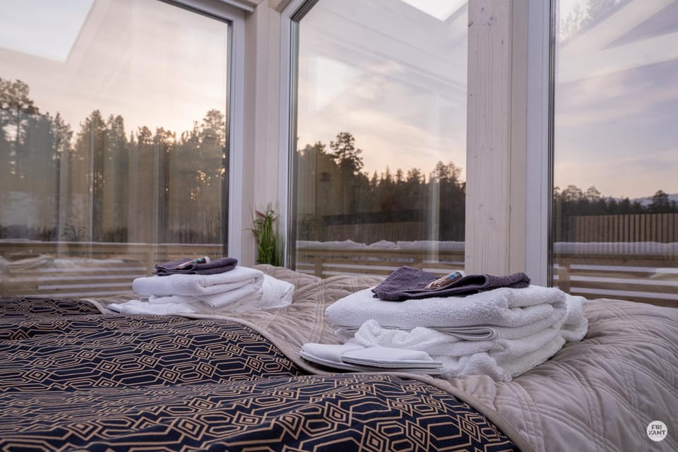 Flatmoen Natur Lodge Campground/ 
RV Resort in Lapland