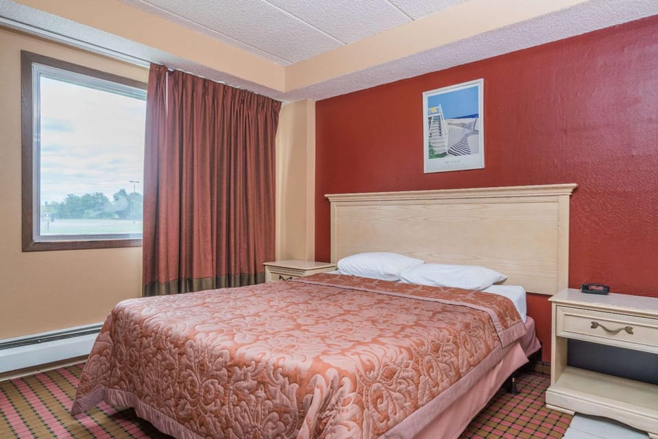 Photo of the whole room, On site