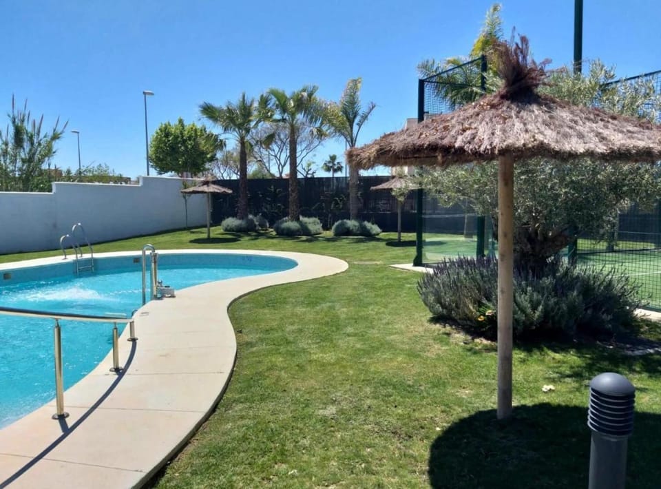 Spring, Day, Garden, Garden view, Pool view, Swimming pool