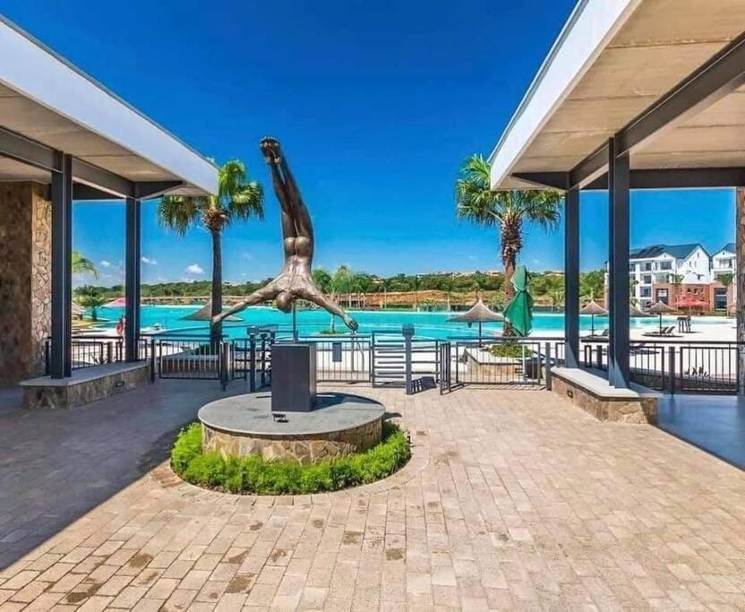 View (from property/room), Pool view