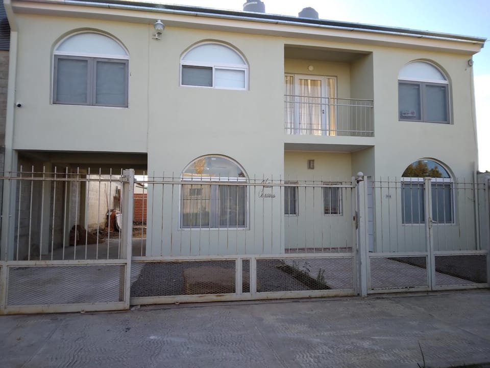 Villa Corsina Apartment in Colón