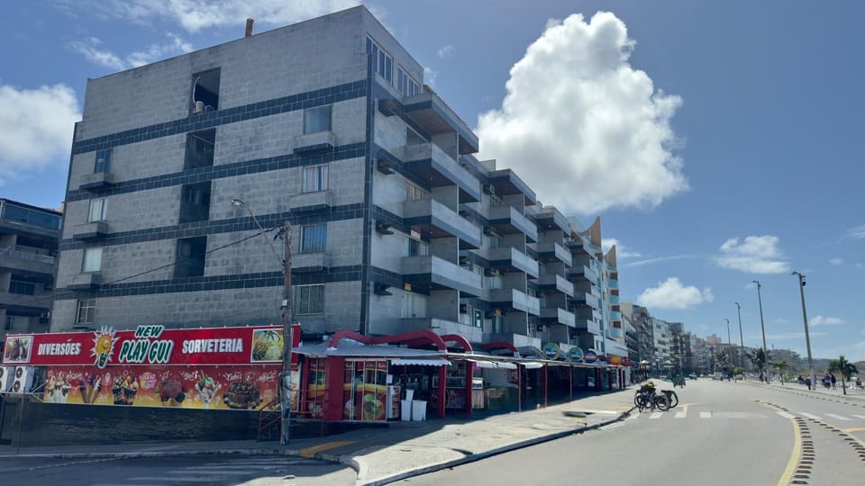 City view, Street view, Location