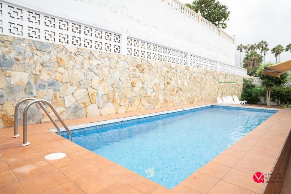 Day, Pool view, Swimming pool, Swimming pool, sunbed