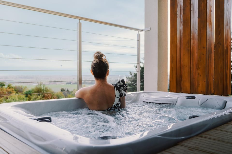 Natural landscape, Hot Tub
