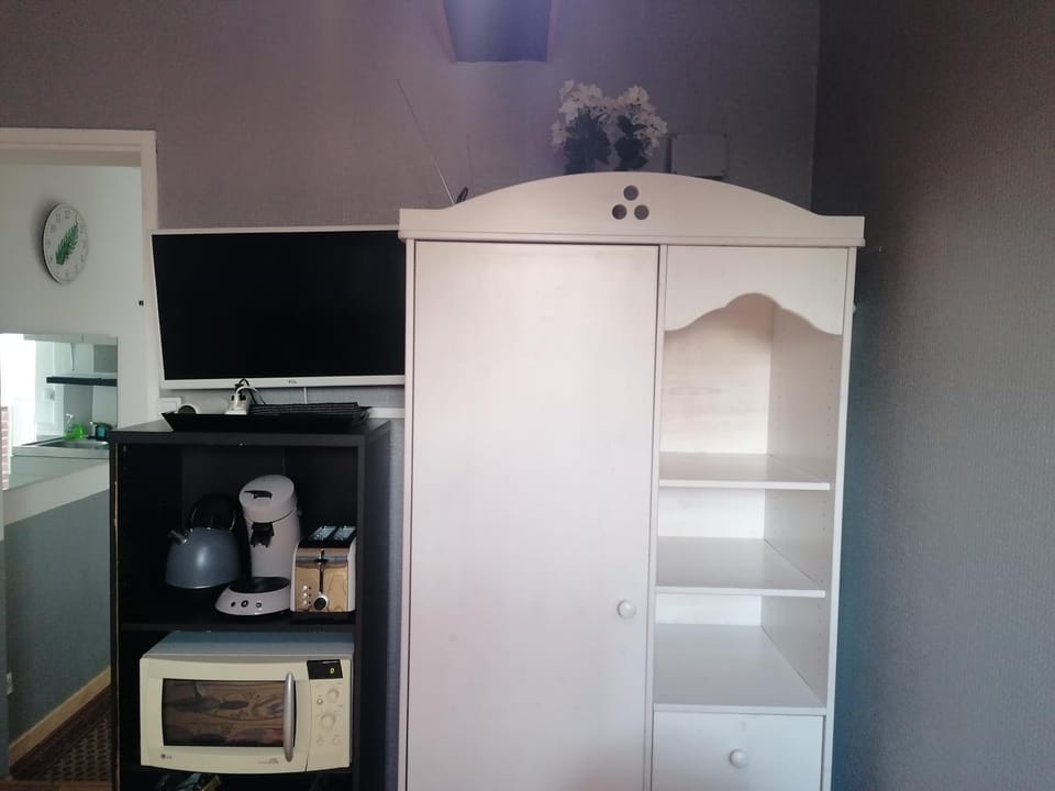 Charmant Appartement 10mn Rouen Apartment in Normandy