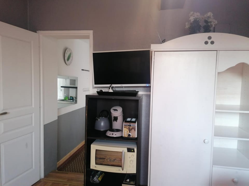 Charmant Appartement 10mn Rouen Apartment in Normandy