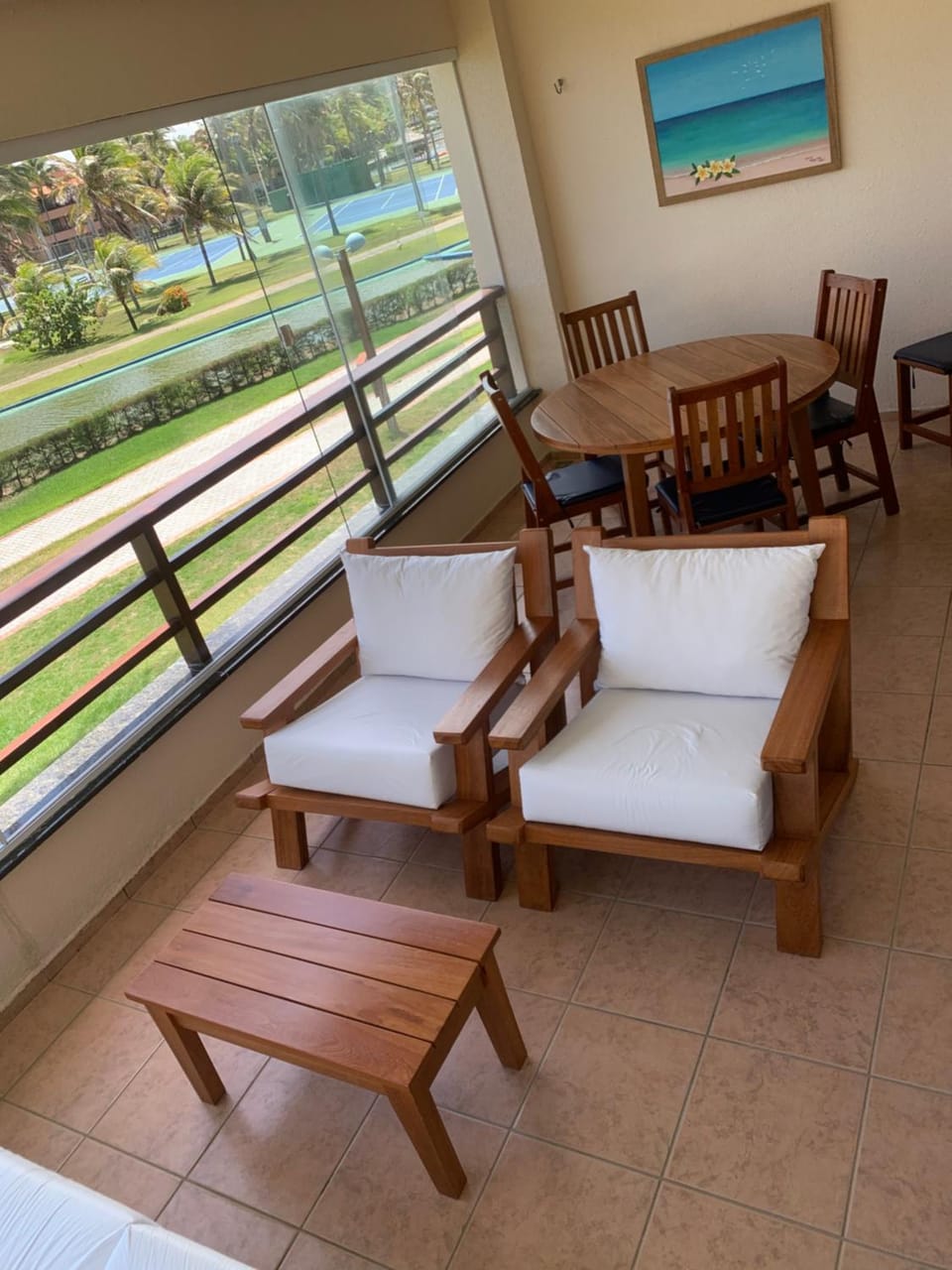 Apartamento no Aquaville Resort, do lado da sombra e perto da praia Apartment in Fortaleza