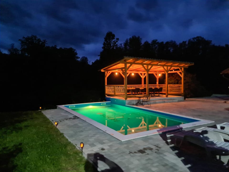 Srce Kozare House in Bosnia and Herzegovina