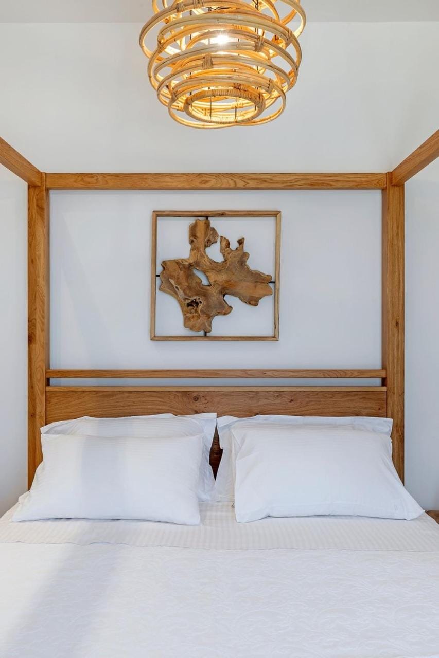 Boho Sapiens Marina - Blue Perlite, Adamas Port Apartment in Milos