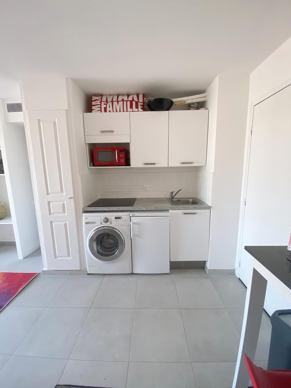 à 10 min de la Croisette - pieds dans la mer Apartment in Cannes