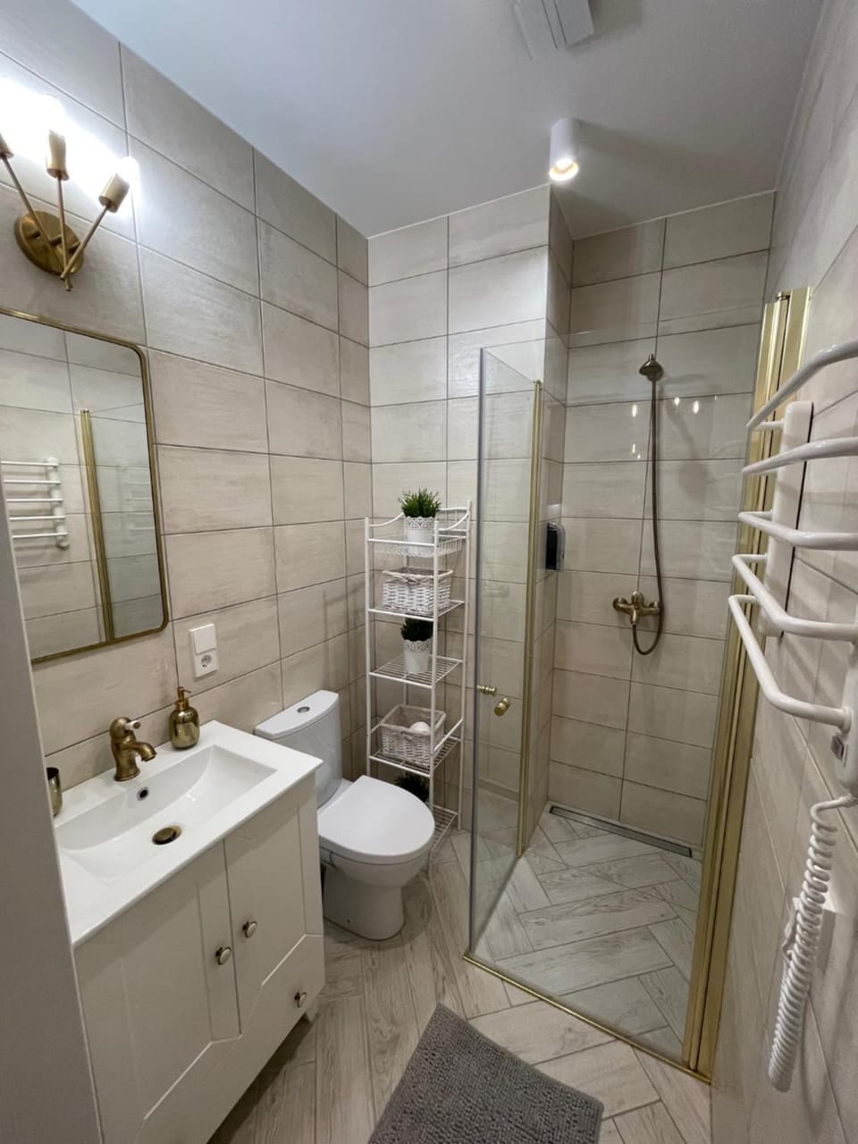 Shower, Bathroom