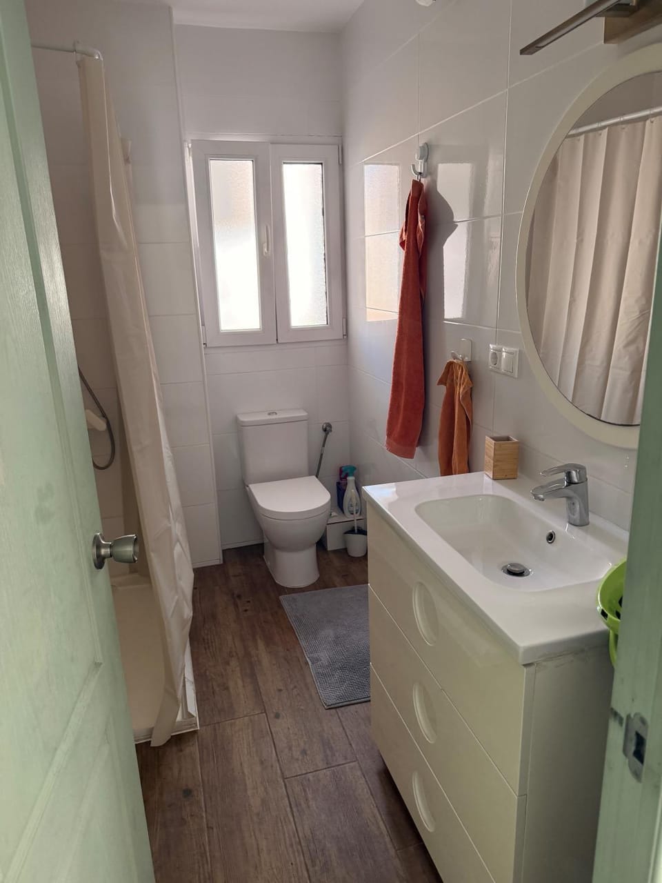 Toilet, Bathroom, towels, towels