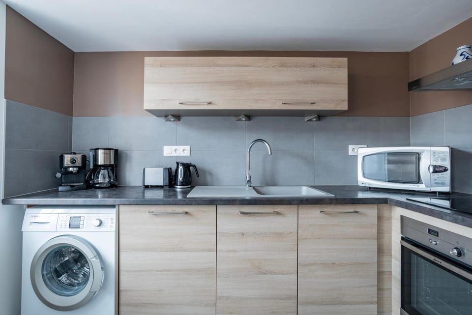 Coffee/tea facilities, Kitchen or kitchenette, dishwasher, minibar, pet friendly, toaster, washing machine