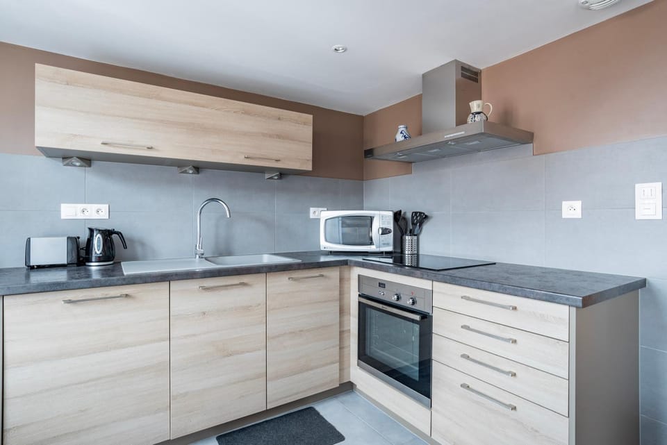Coffee/tea facilities, Kitchen or kitchenette, minibar, pet friendly, toaster