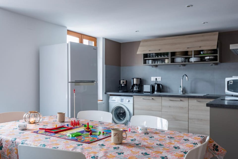 Coffee/tea facilities, Kitchen or kitchenette, Dining area, dishwasher, minibar, pet friendly, washing machine