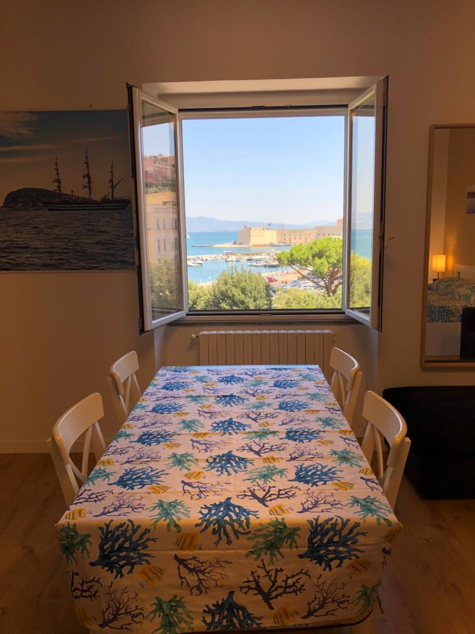 Natural landscape, View (from property/room), Photo of the whole room, Sea view