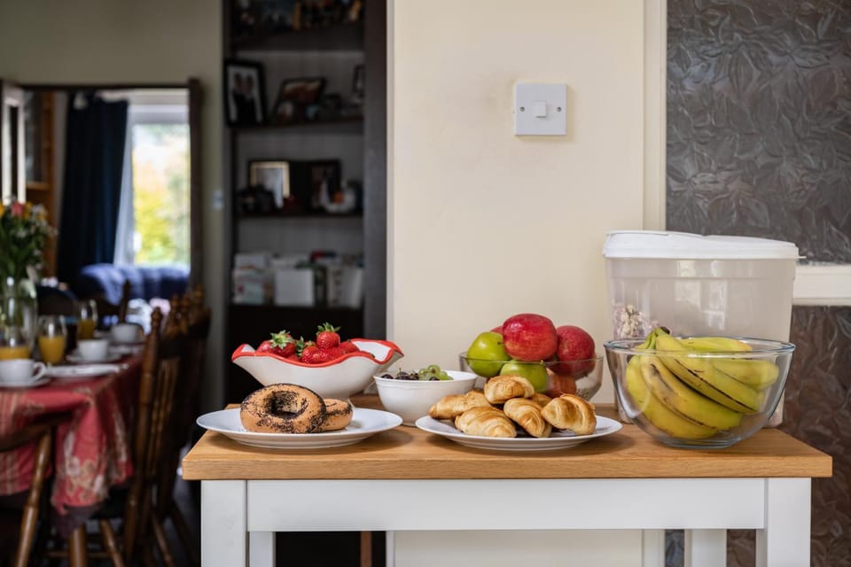 Food and drinks, Food, Breakfast, Continental breakfast, Buffet breakfast