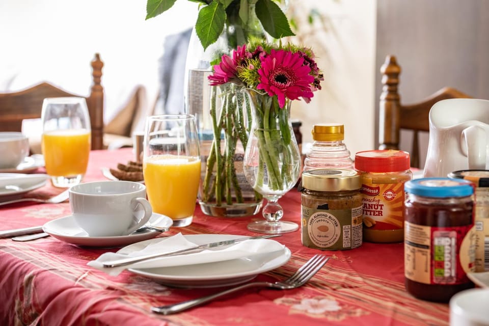 Coffee/tea facilities, Food and drinks, Food, Breakfast, Continental breakfast, Buffet breakfast, Drinks