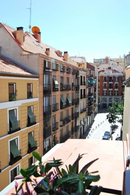 El Apartamento en Ópera Palacio Real Apartment in Centro